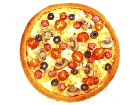 Пица с домашно тесто, моцарела, топено сирене, царевица, маслини, гъби и чери домати - снимка на рецептата